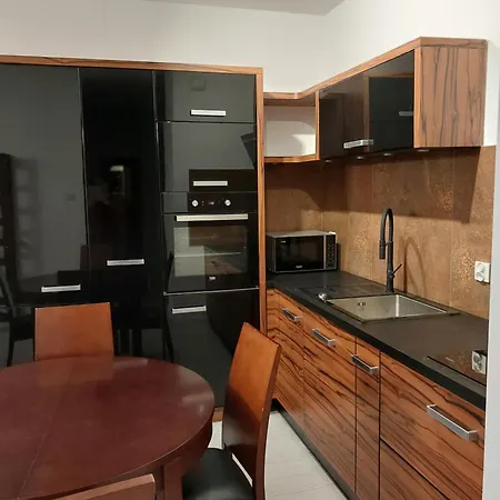 Marilyn - Bezplatny Garaz - Dostep Na Kod - Fv * Łódź