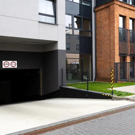 Marilyn - Bezplatny Garaz - Dostep Na Kod - Fv