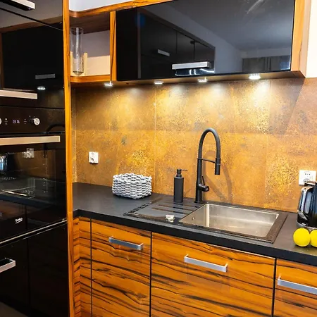 Apartamento Marilyn - Bezplatny Garaz - Dostep Na Kod - Fv