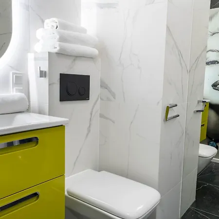 Marilyn - Bezplatny Garaz - Dostep Na Kod - Fv 公寓