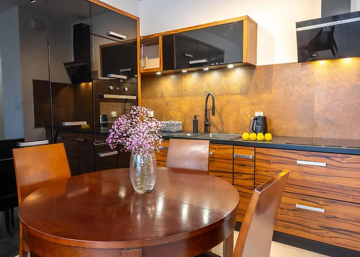 Marilyn - Bezplatny Garaz - Dostep Na Kod - Fv شقة *